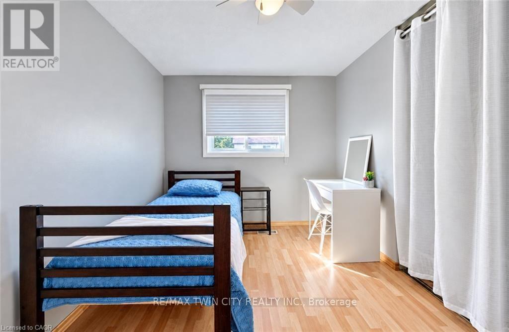 136 Sekura Crescent Property Photo 12