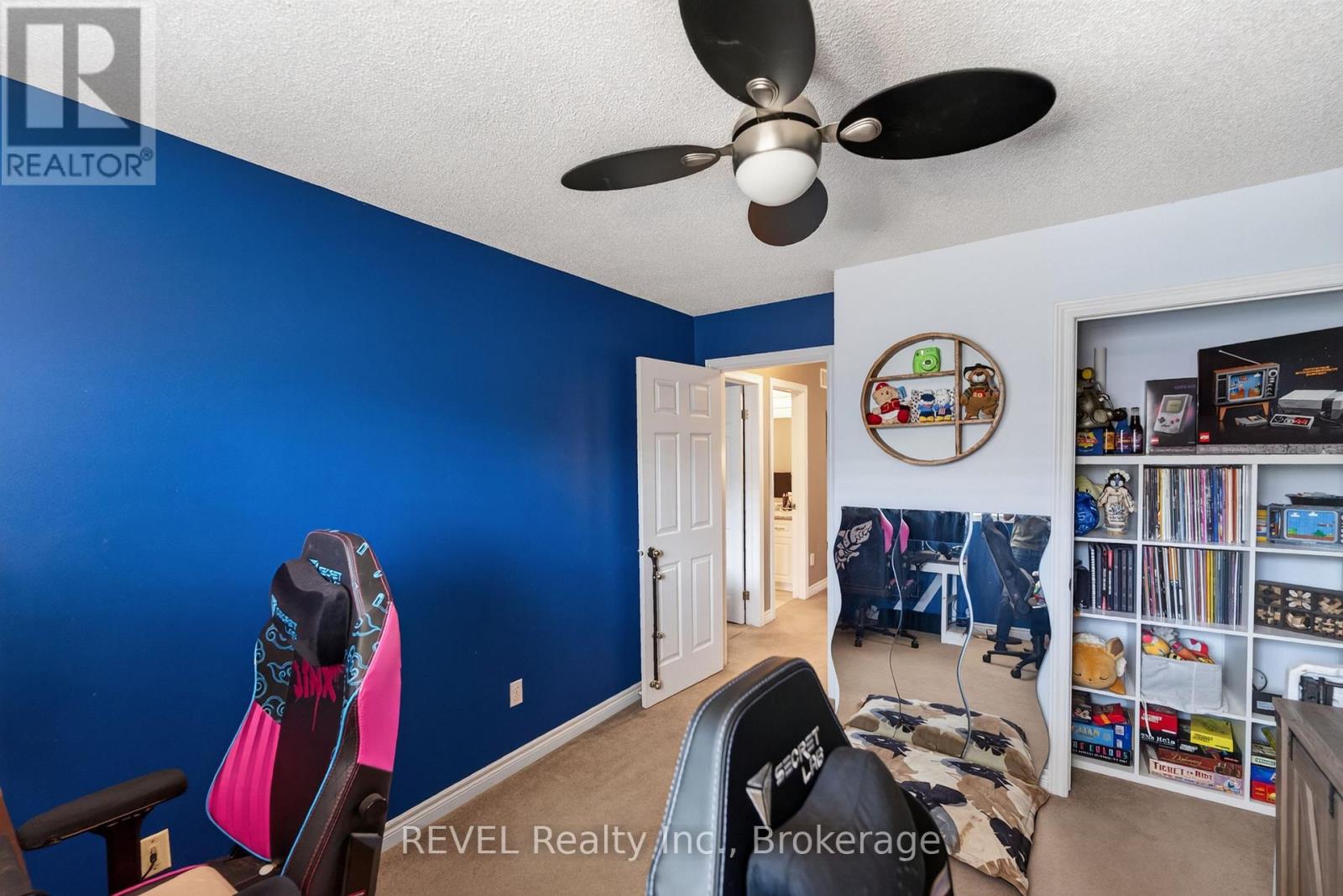 11 Elderberry Avenue Property Photo 23
