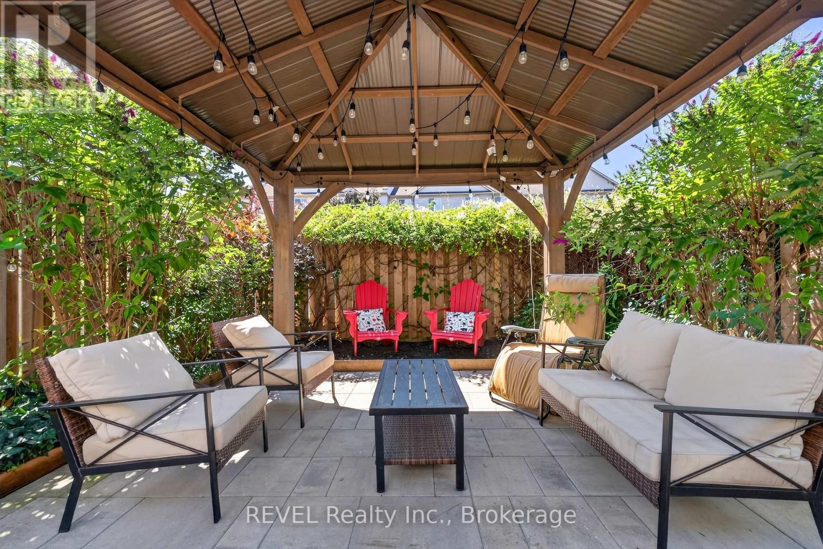 11 Elderberry Avenue Property Photo 35