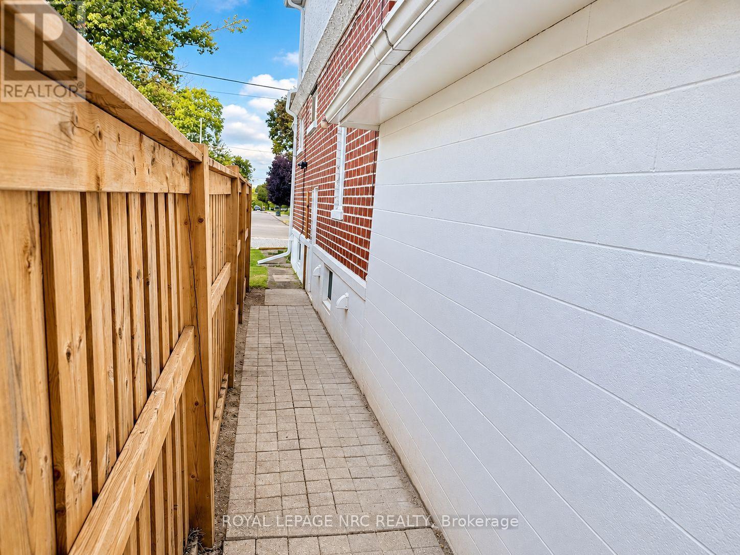 5020 Mcrae Street Property Photo 35