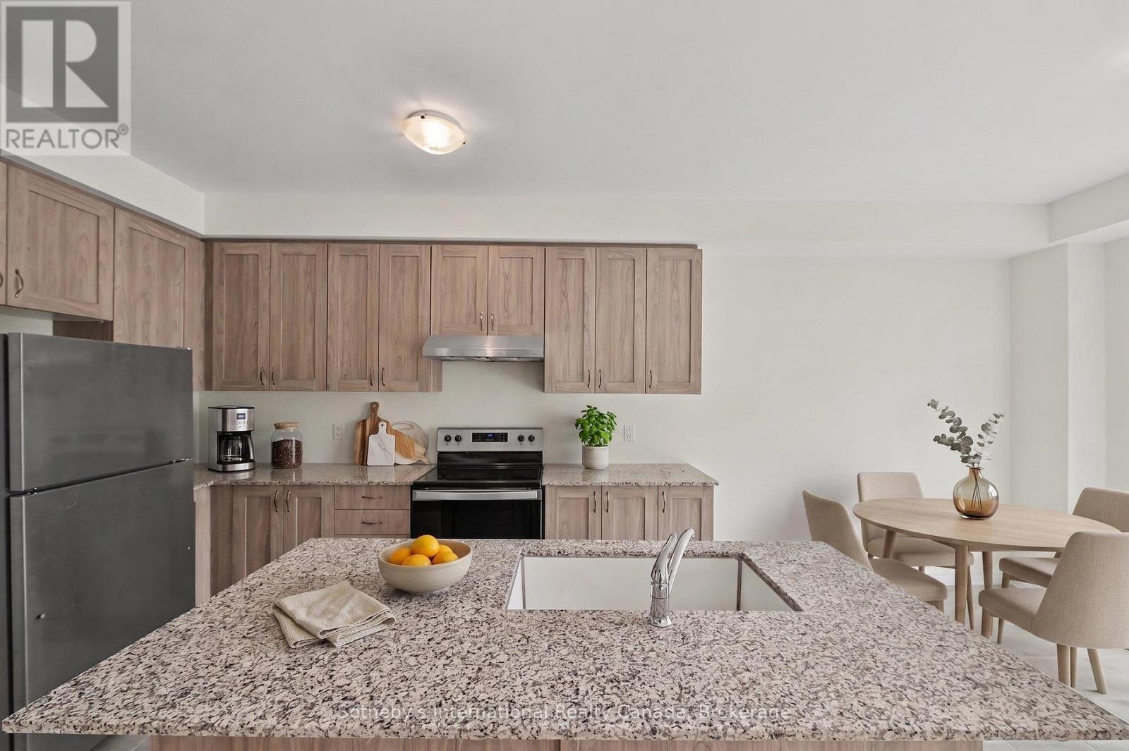 9 Hillcroft Way Property Photo 12