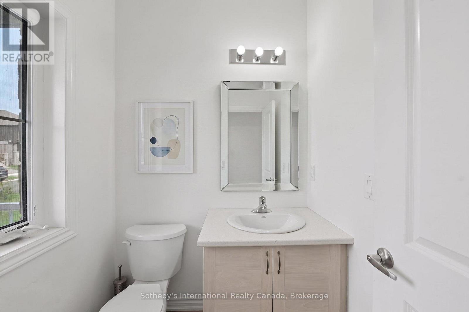 9 Hillcroft Way Property Photo 32