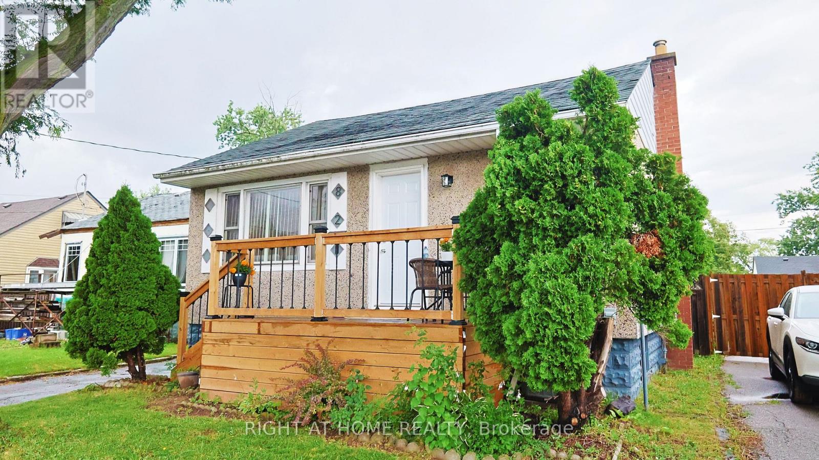 82 Normanhurst Avenue Property Photo 1