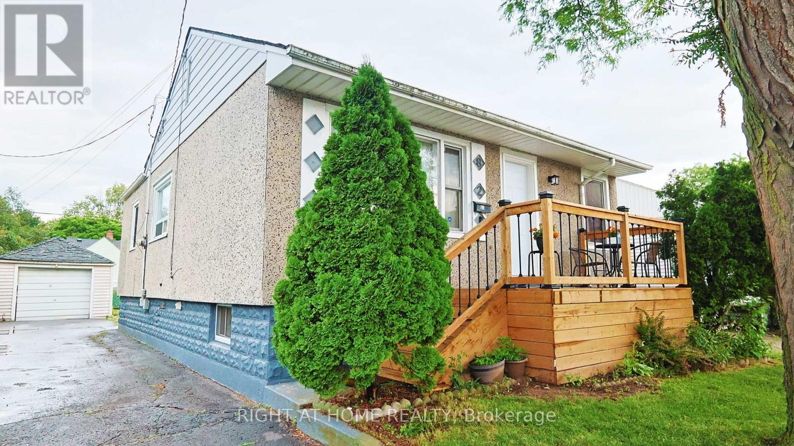 82 Normanhurst Avenue Property Photo 4