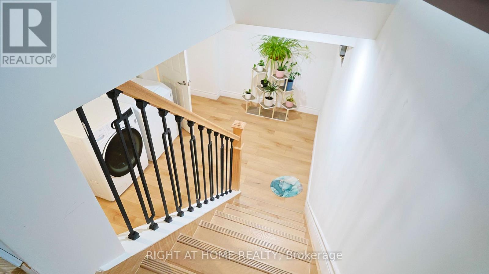 82 Normanhurst Avenue Property Photo 31