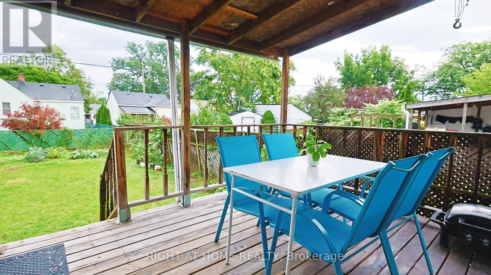 82 Normanhurst Avenue Property Photo 44