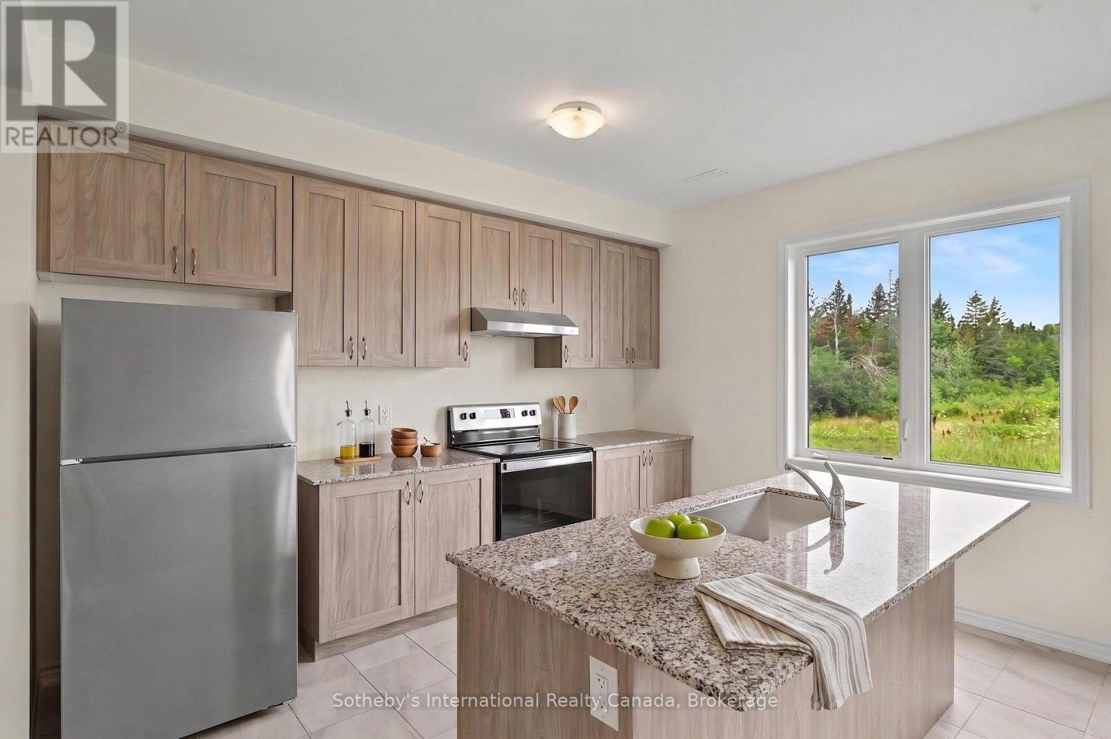 12 Hillcroft Way Property Photo 5