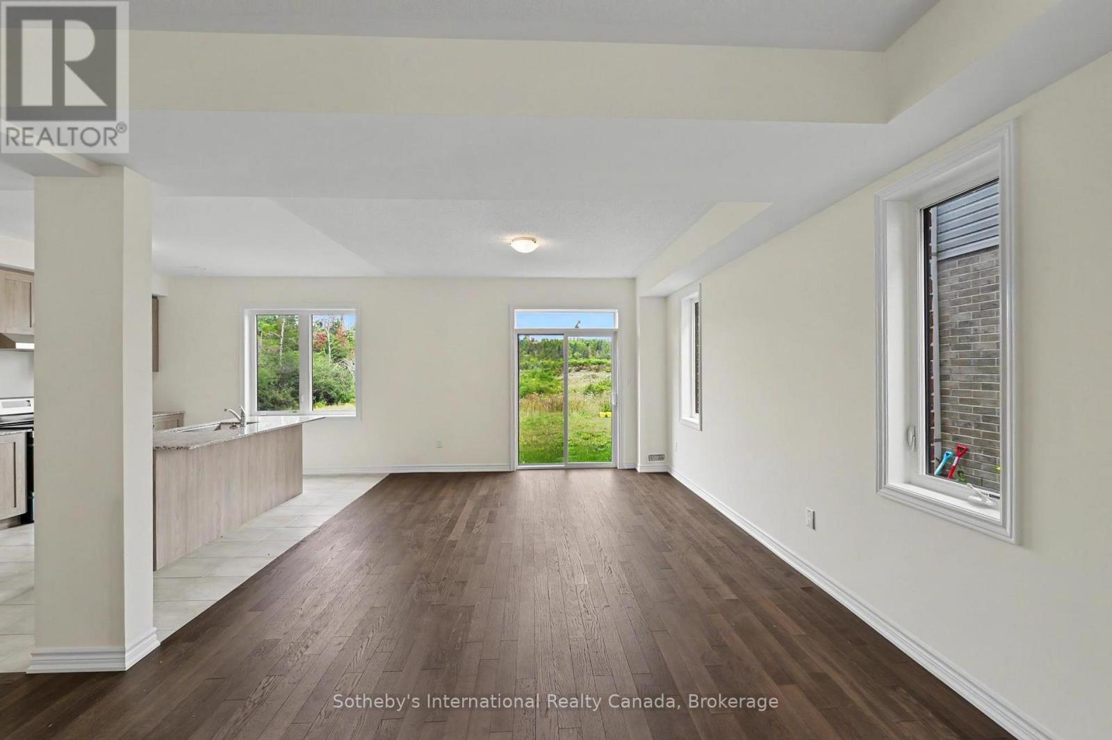 12 Hillcroft Way Property Photo 10