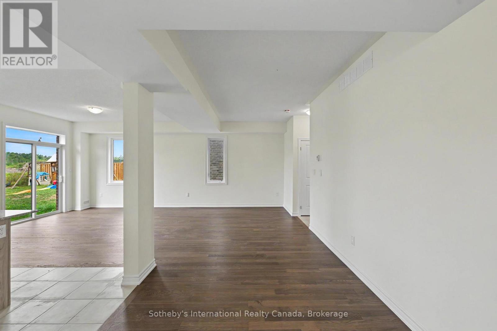 12 Hillcroft Way Property Photo 14