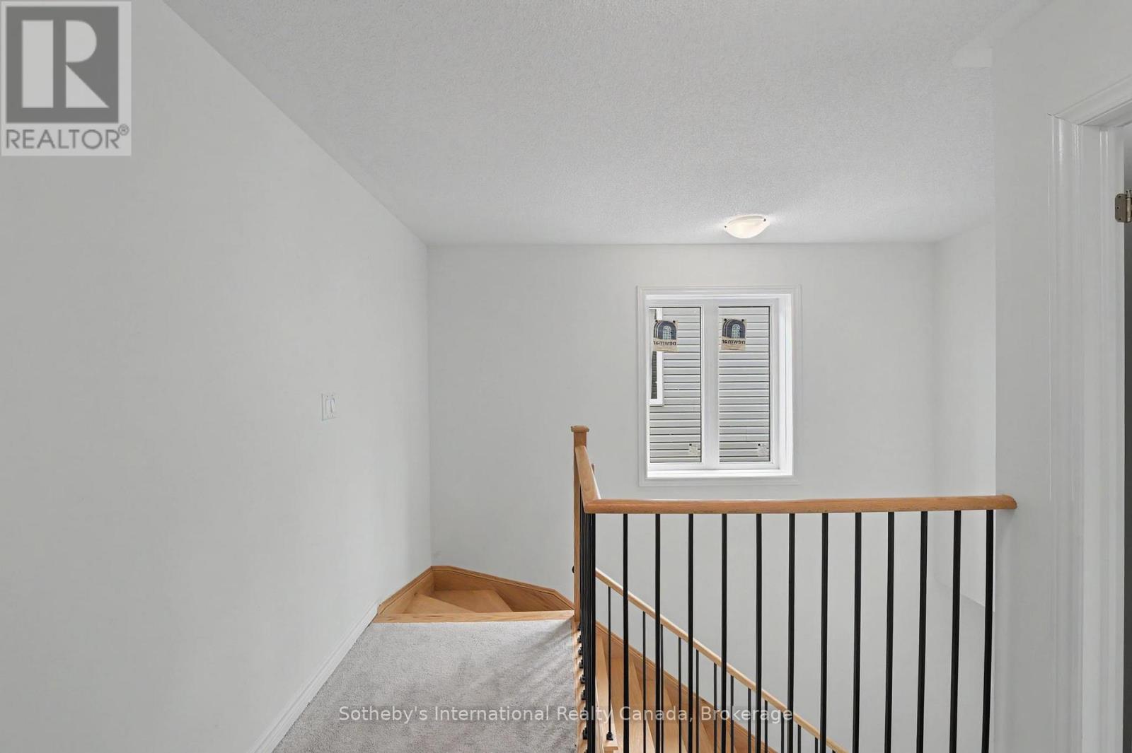 12 Hillcroft Way Property Photo 16