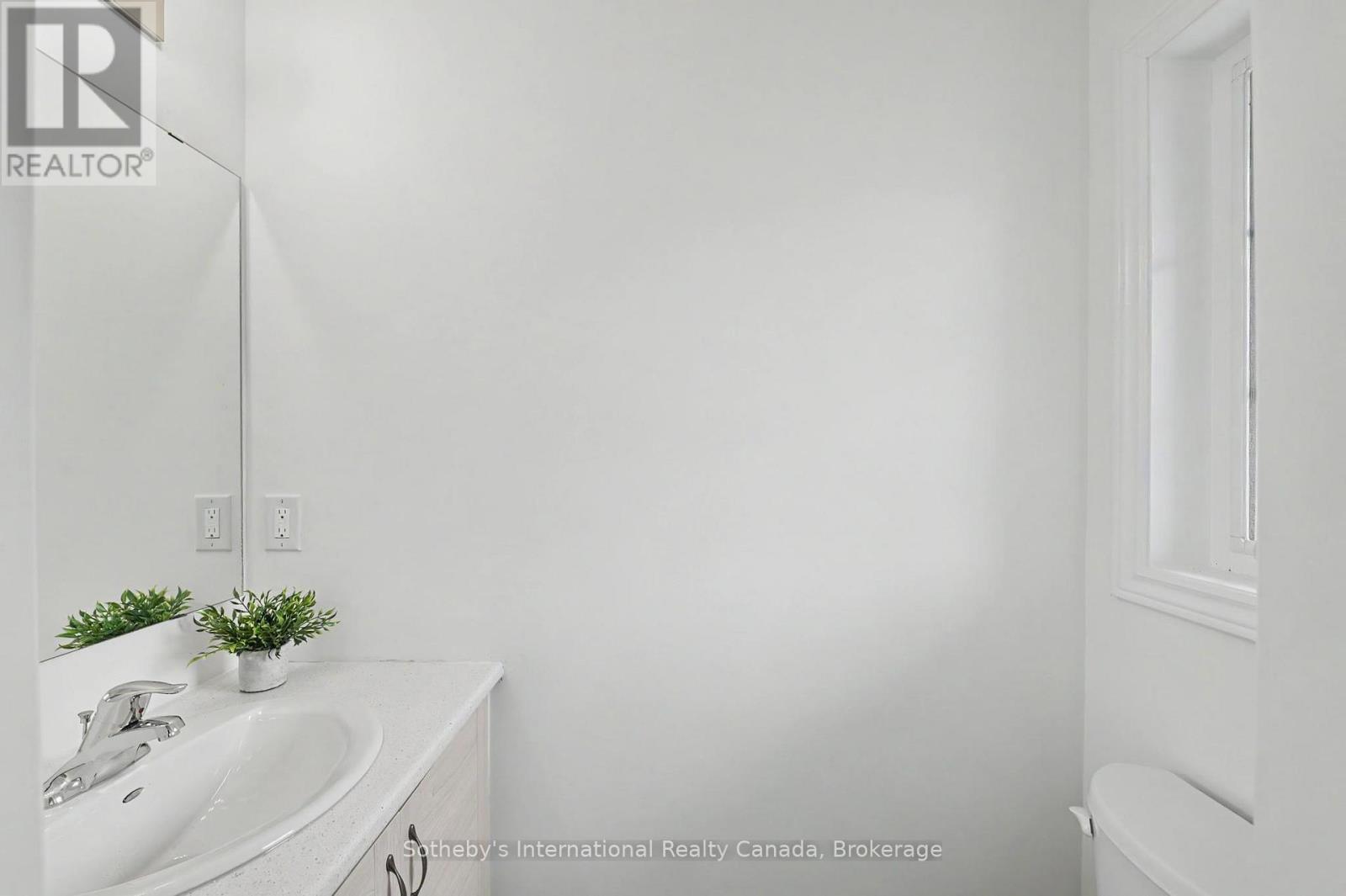12 Hillcroft Way Property Photo 25