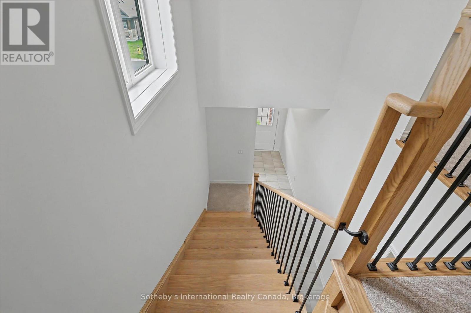 12 Hillcroft Way Property Photo 40