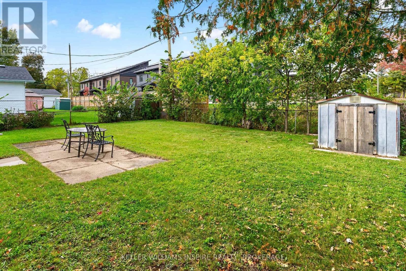 740 Dempster Drive Property Photo 4