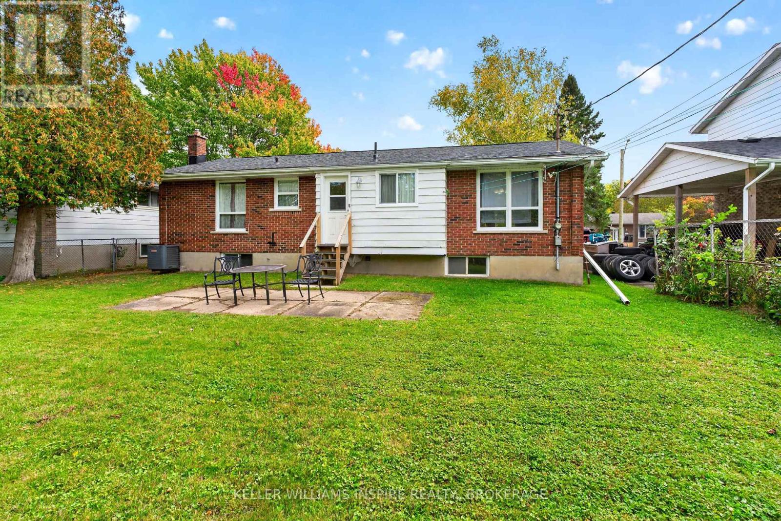 740 Dempster Drive Property Photo 6