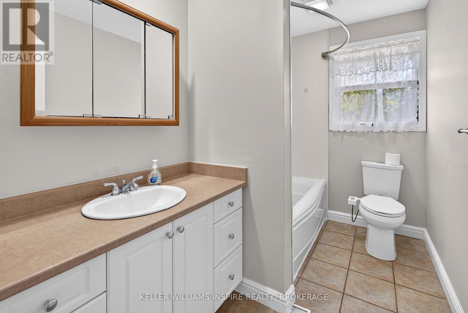 740 Dempster Drive Property Photo 21