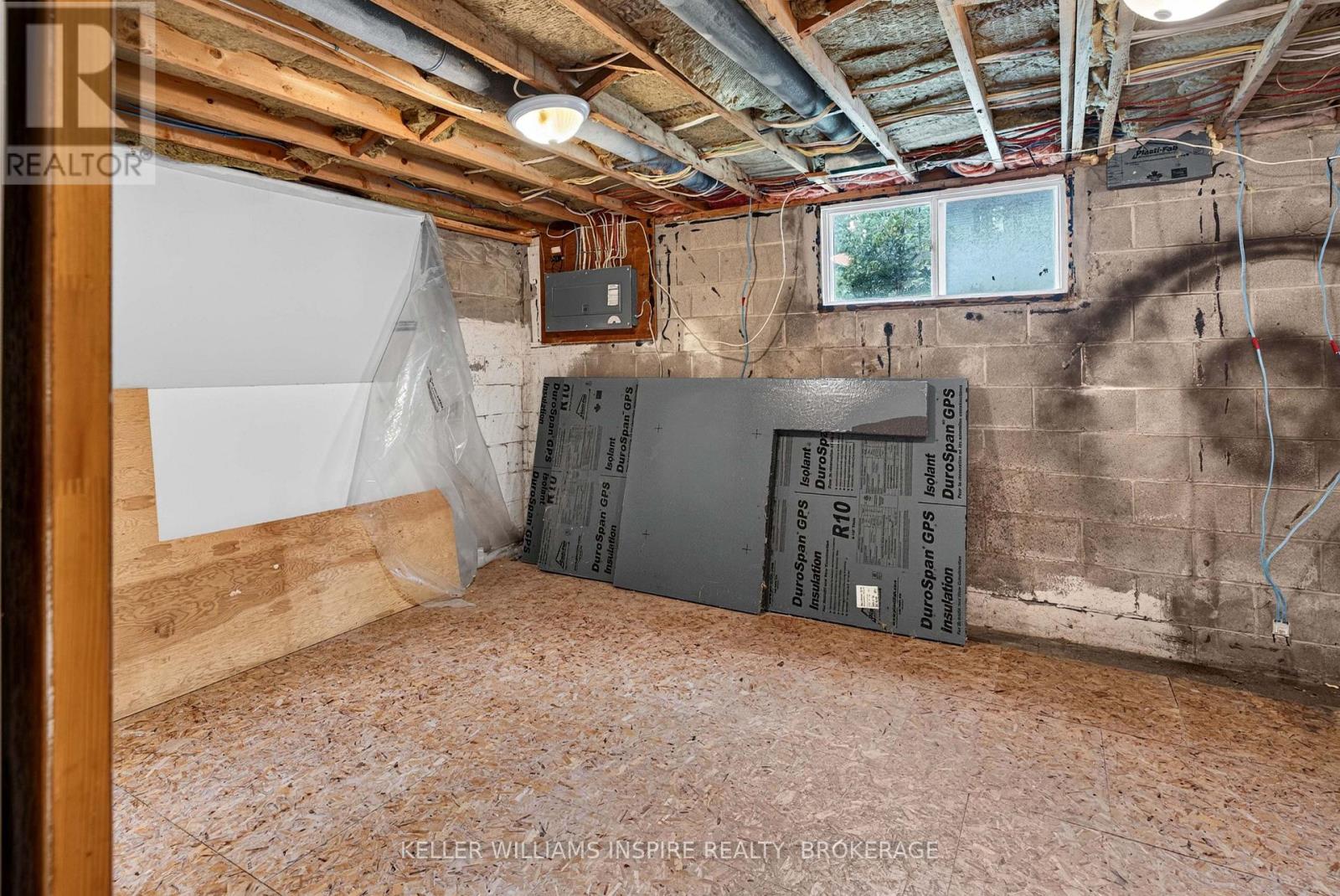 740 Dempster Drive Property Photo 27