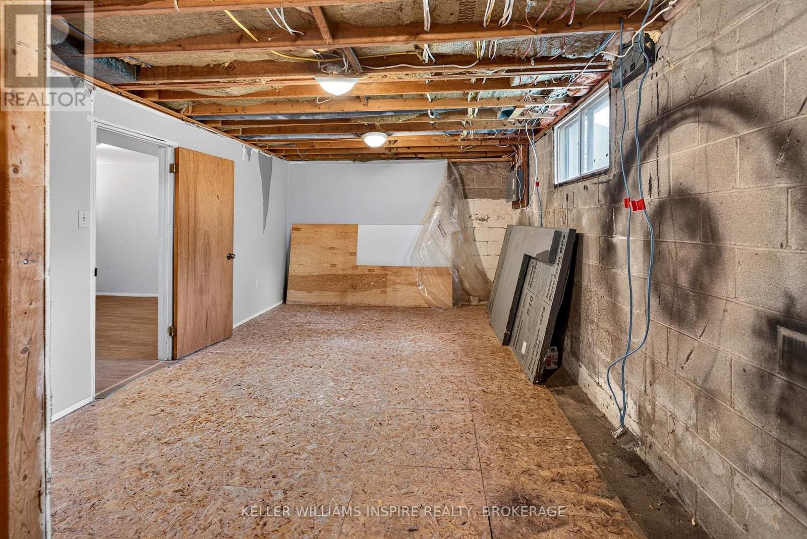 740 Dempster Drive Property Photo 37