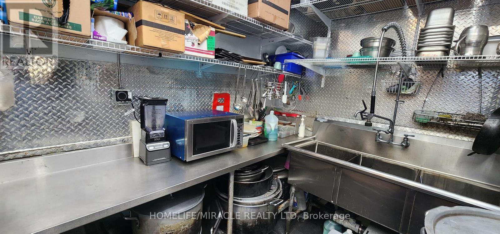 408 Dalhousie Street Property Photo 21