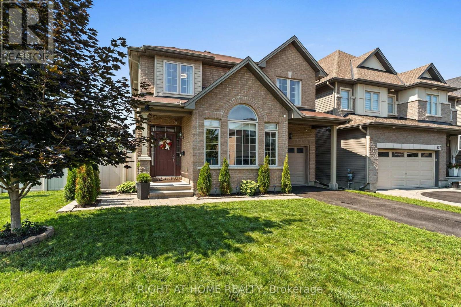 525 PEERLESS STREET