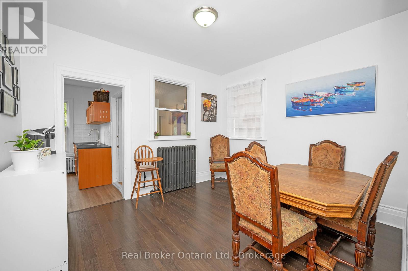 117 Fairleigh Avenue S Property Photo 10
