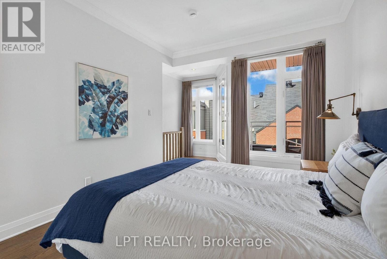 348 Ravenhill Avenue E Property Photo 30
