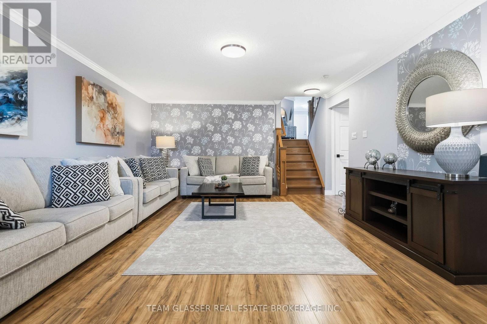 2334 Meadowgate Boulevard Property Photo 16