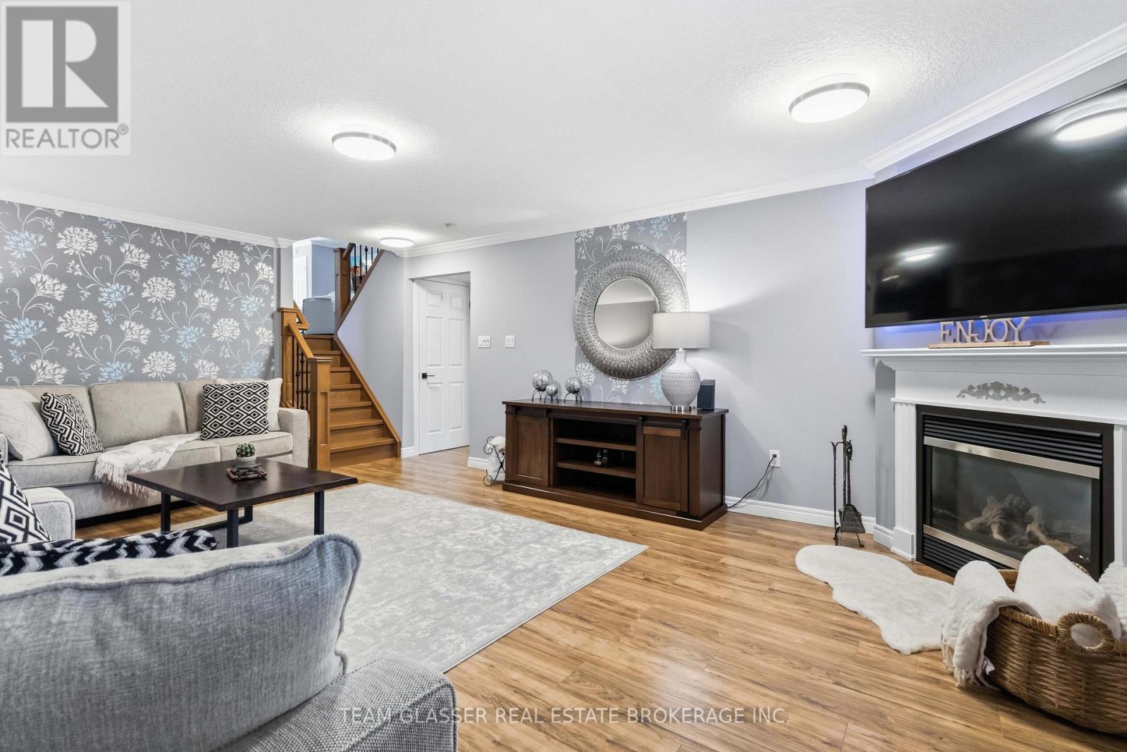 2334 Meadowgate Boulevard Property Photo 17