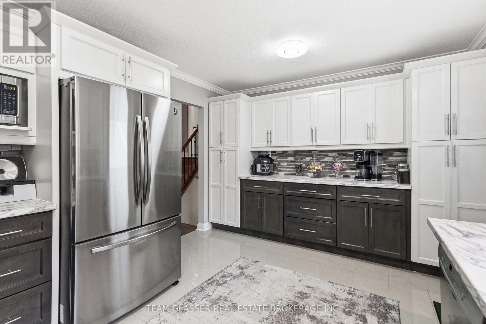 2334 Meadowgate Boulevard Property Photo 25
