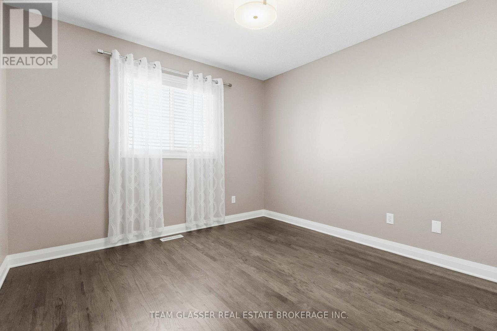 2334 Meadowgate Boulevard Property Photo 30