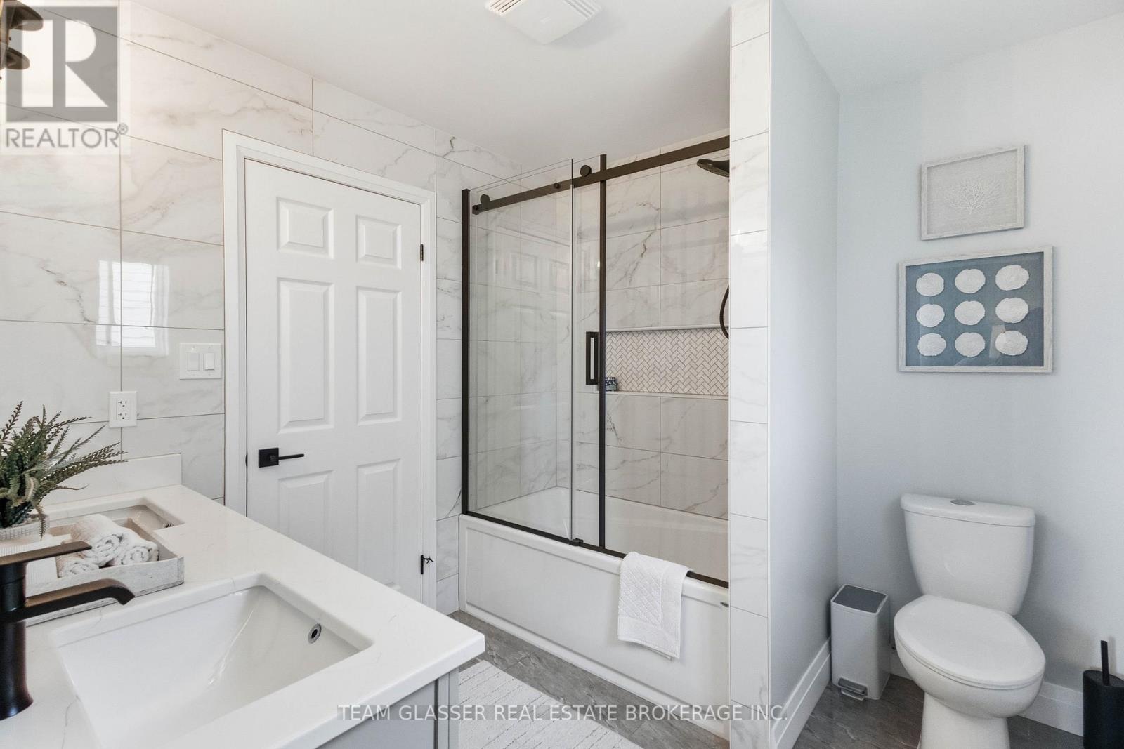 2334 Meadowgate Boulevard Property Photo 34