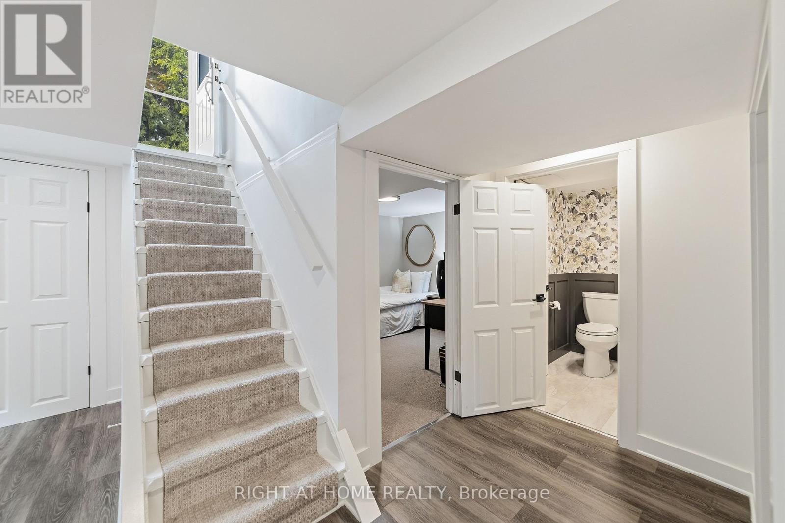 206 East 19th Street Property Photo 15