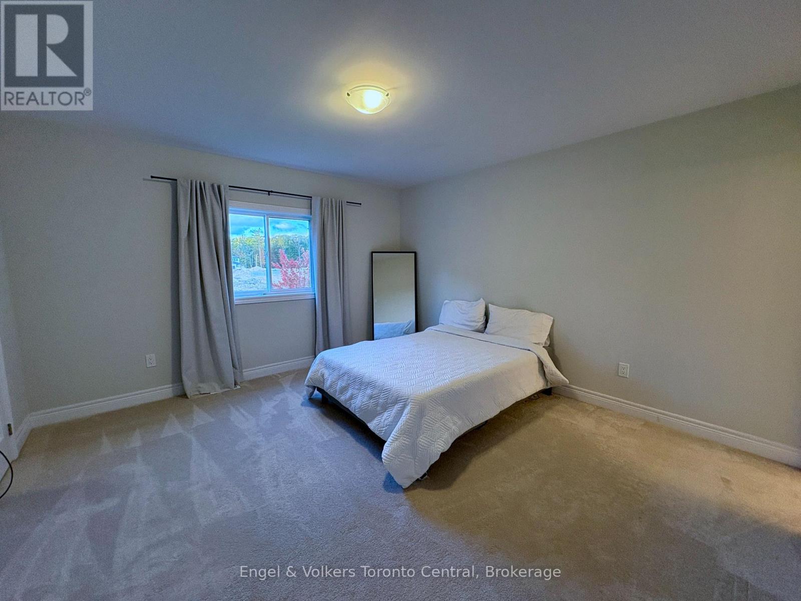 175 Wild Rose Drive Property Photo 13