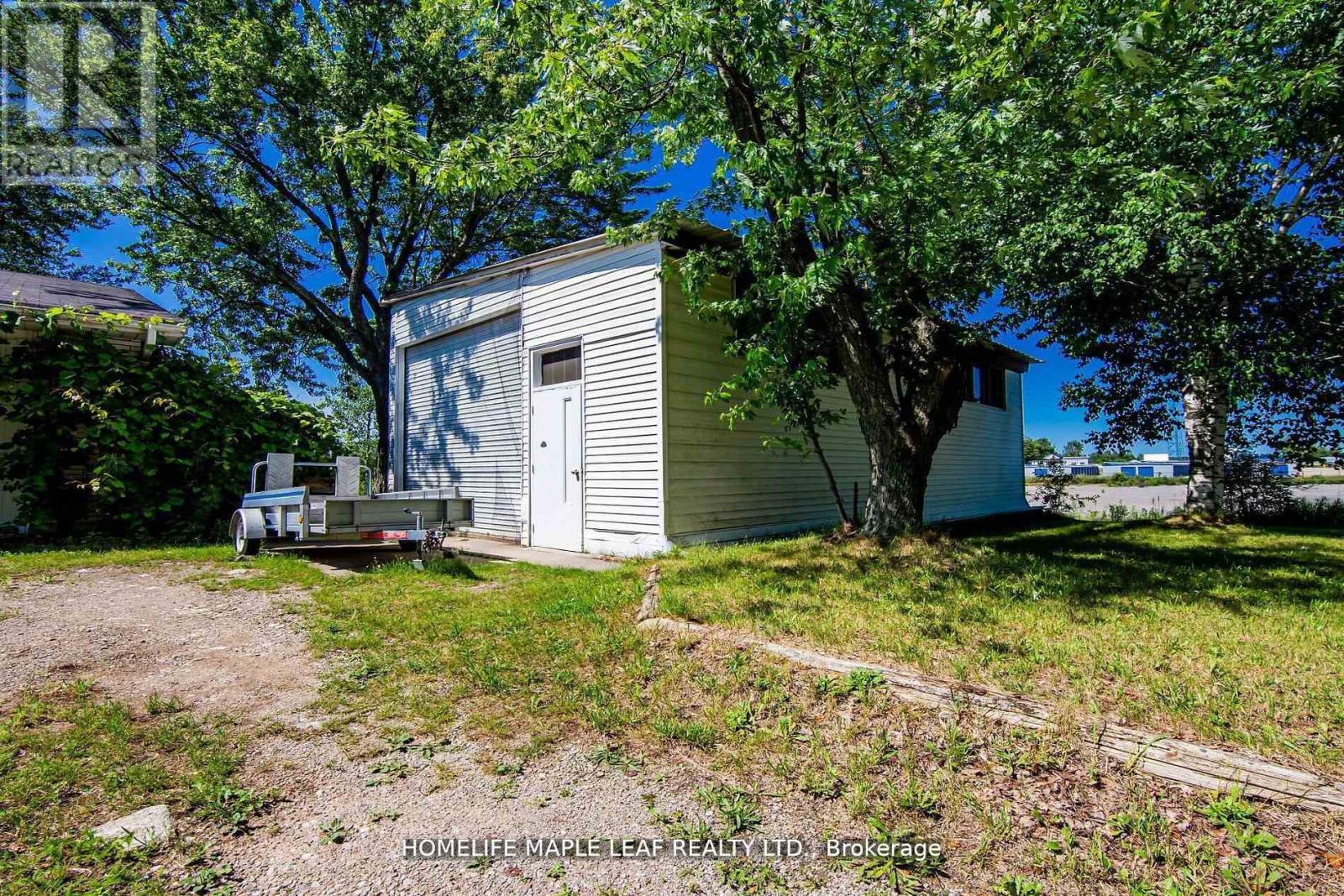 8554 Hwy 7 Road Property Photo 39