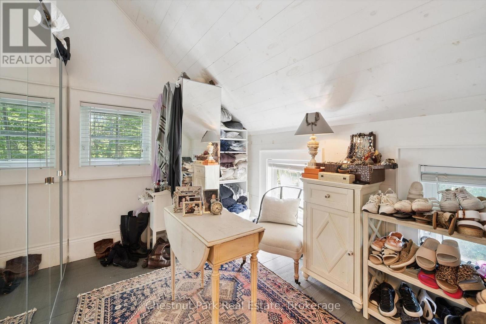 1005 Woodington Road Property Photo 28