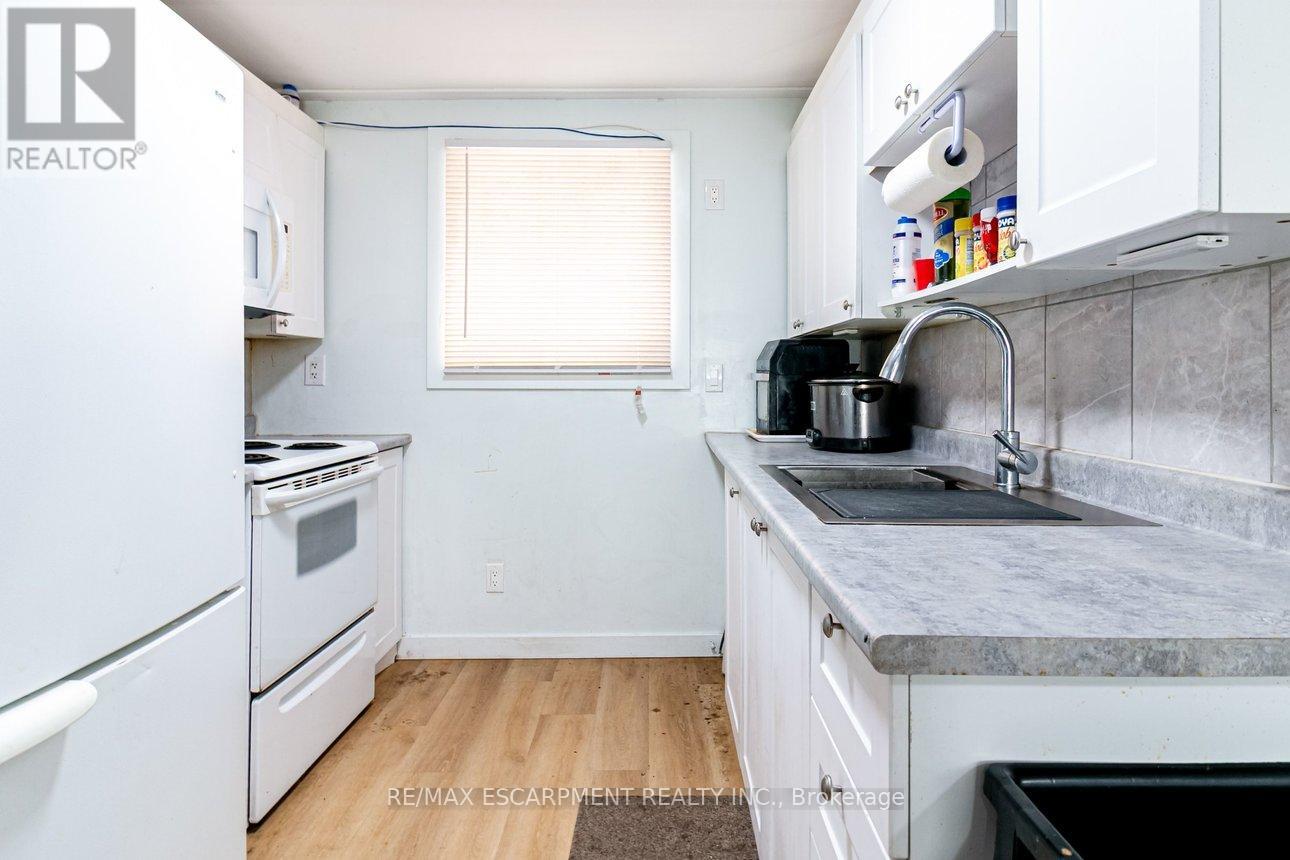 548 Beach Road Property Photo 38