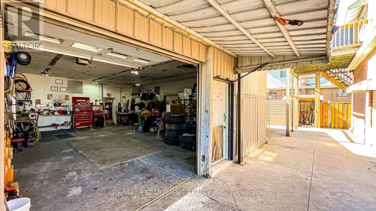 548 Beach Road Property Photo 42