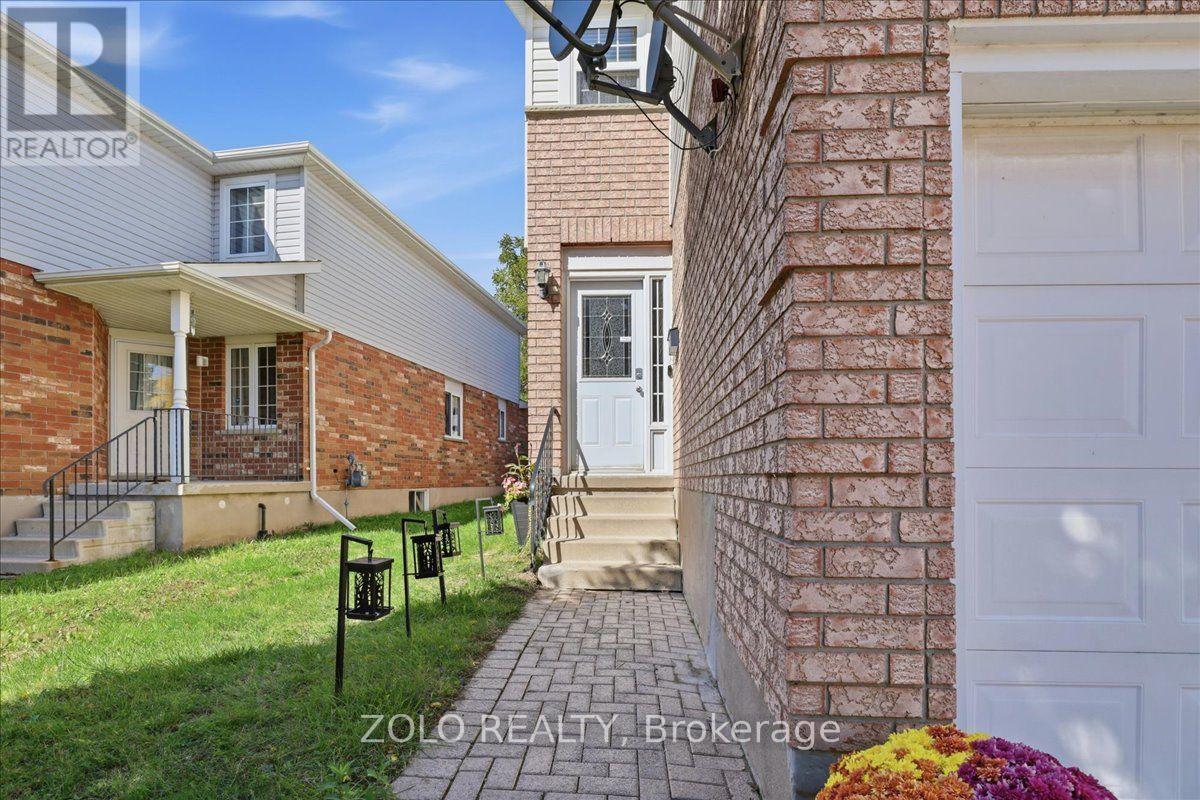 401 Hidden Creek Drive Property Photo 2
