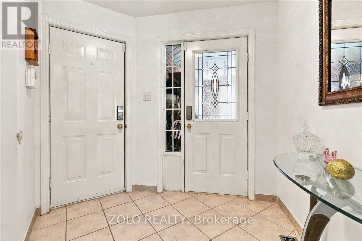 401 Hidden Creek Drive Property Photo 7
