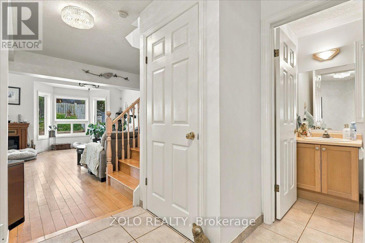 401 Hidden Creek Drive Property Photo 8