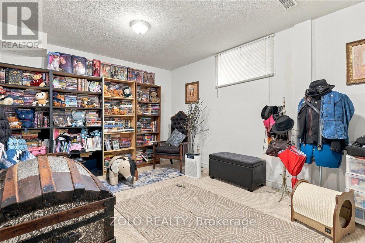 401 Hidden Creek Drive Property Photo 33