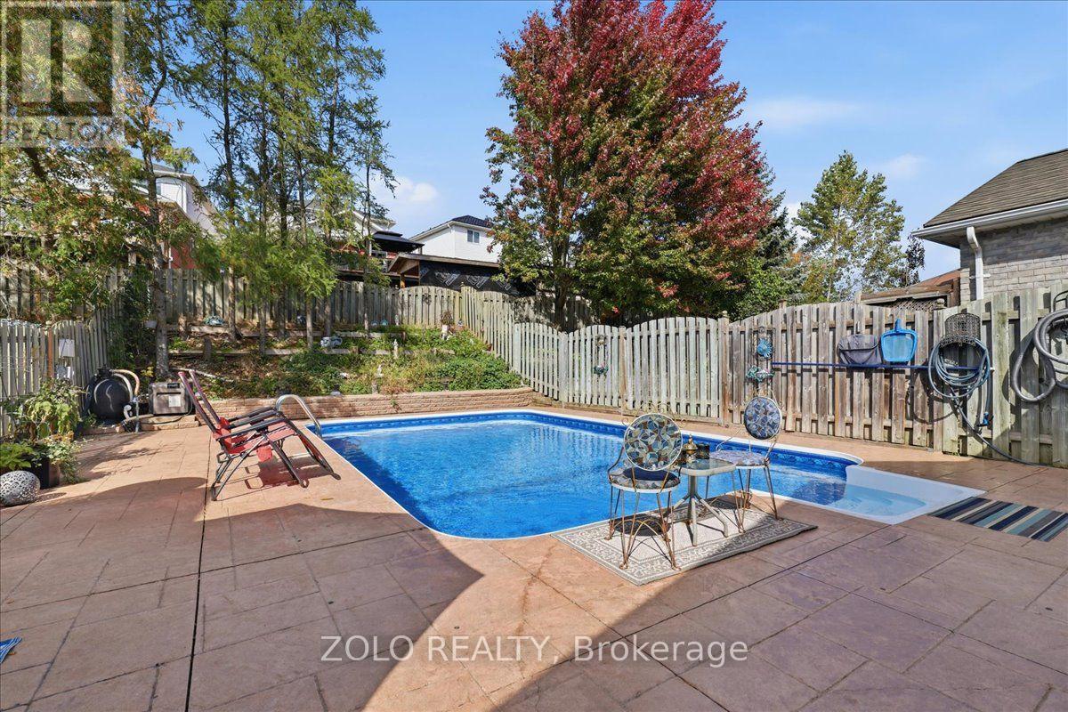 401 Hidden Creek Drive Property Photo 37