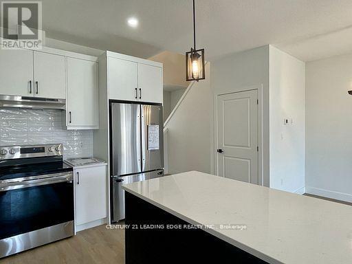 23 - 1870 Aldersbrook Gate Property Photo 8