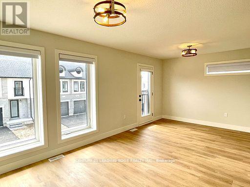 23 - 1870 Aldersbrook Gate Property Photo 11
