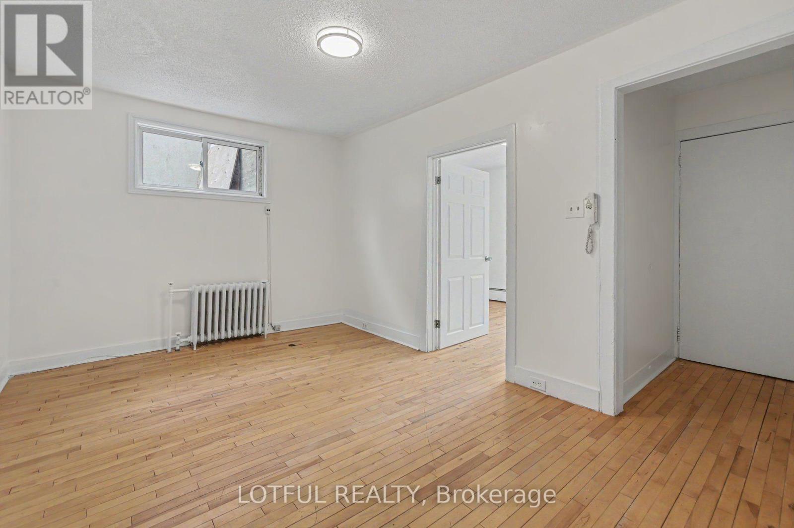 118 Marier Avenue Property Photo 8