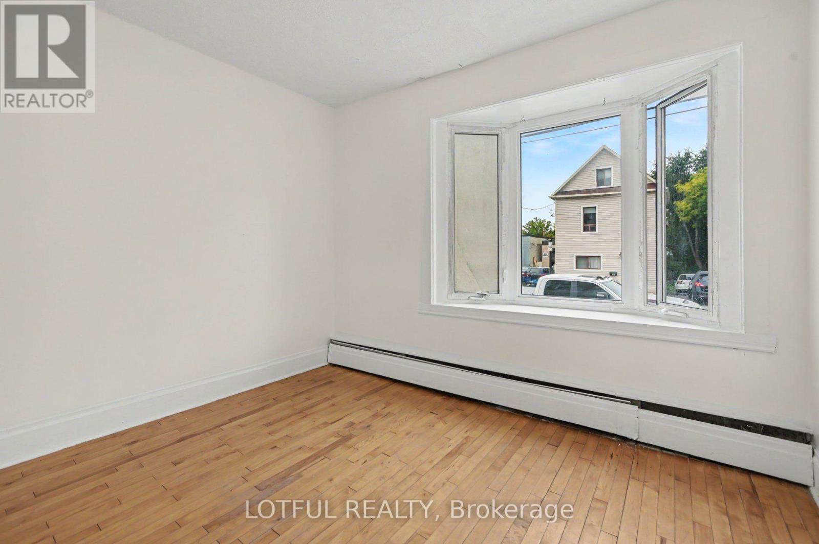 118 Marier Avenue Property Photo 11