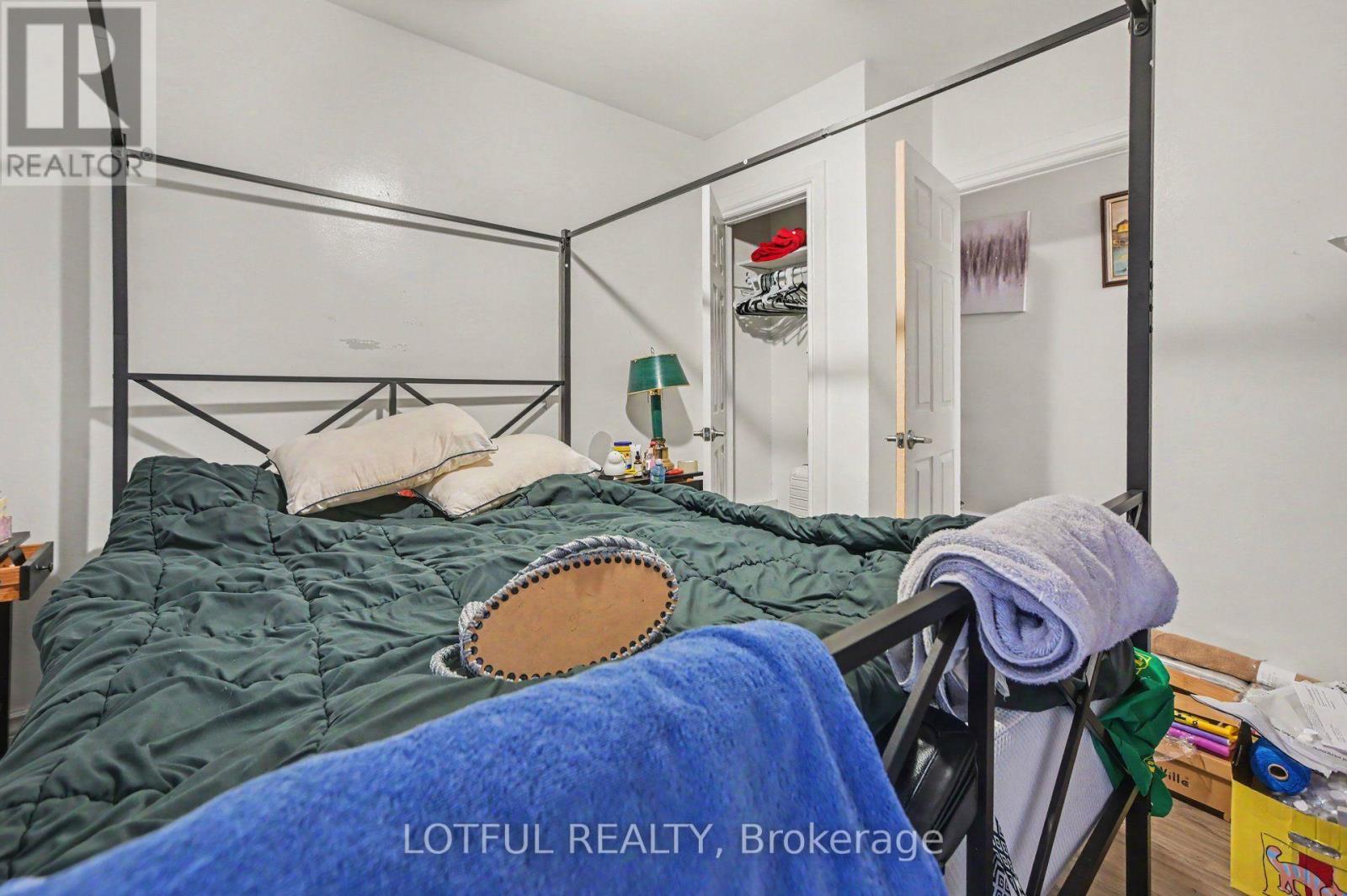 118 Marier Avenue Property Photo 33