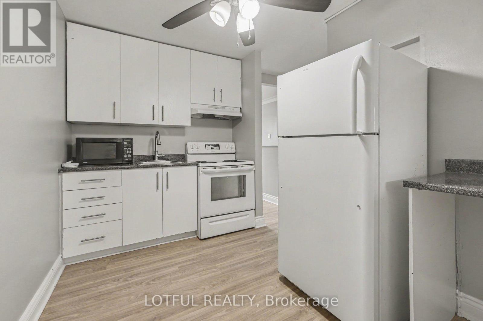 118 Marier Avenue Property Photo 15