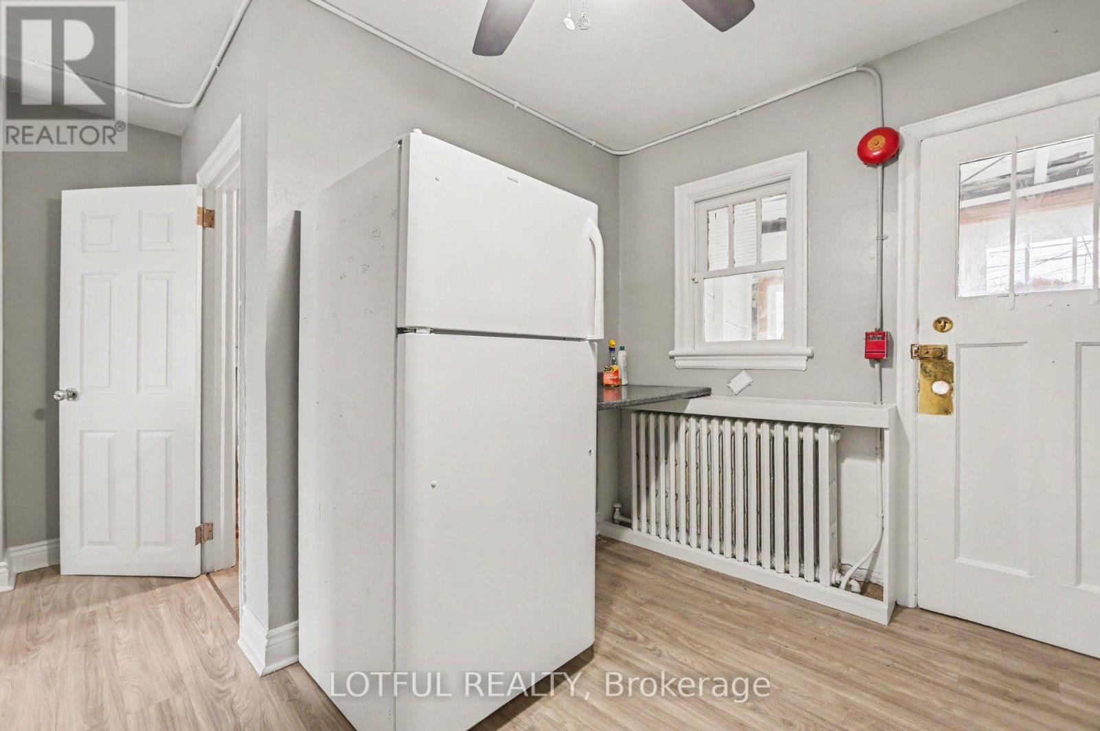 118 Marier Avenue Property Photo 16