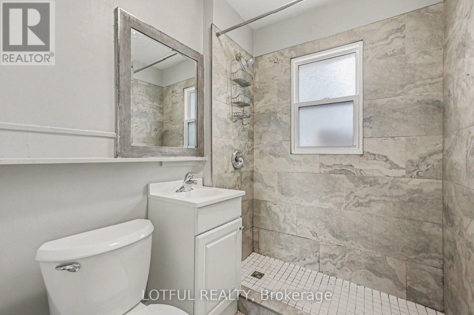 118 Marier Avenue Property Photo 17