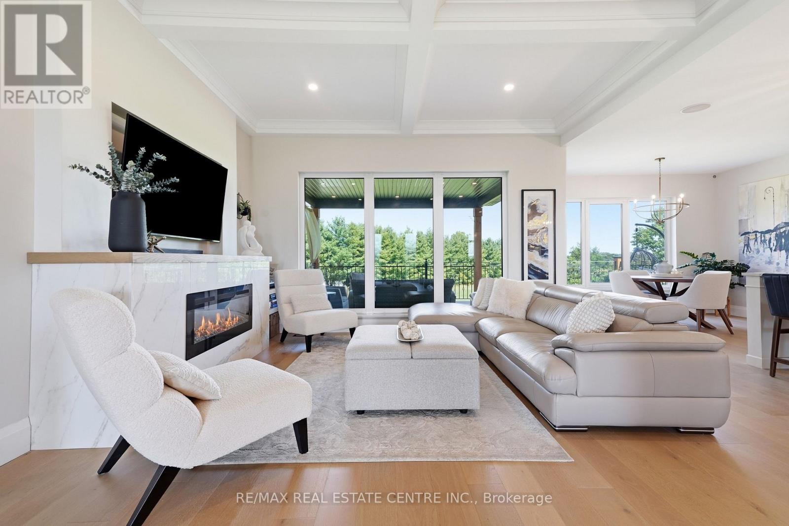 7 - 670 Bishopsgate Road Property Photo 10